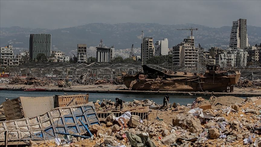 Beyrut patlamasının ardından Lübnan siyaseti ve Hizbullah