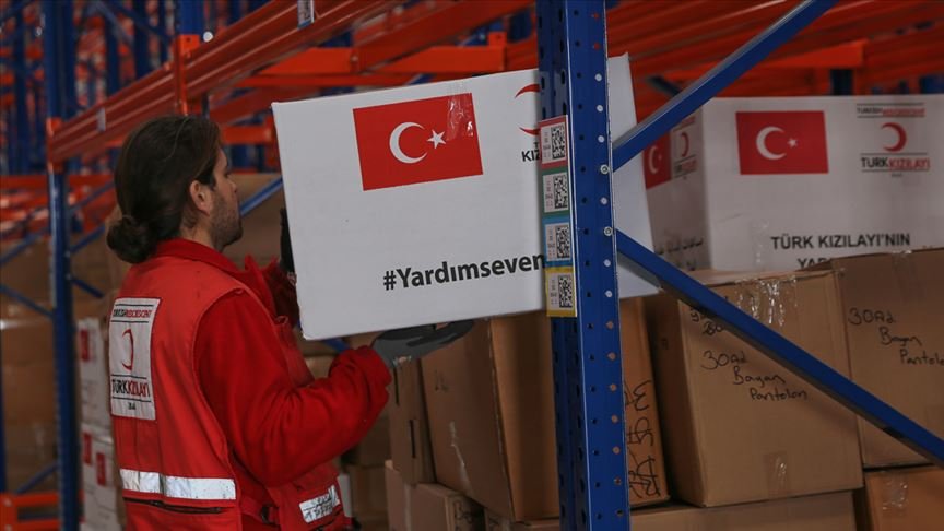 Türk Kızılayı’ndan Yemen’deki ihtiyaç sahibi engellilere gıda yardımı