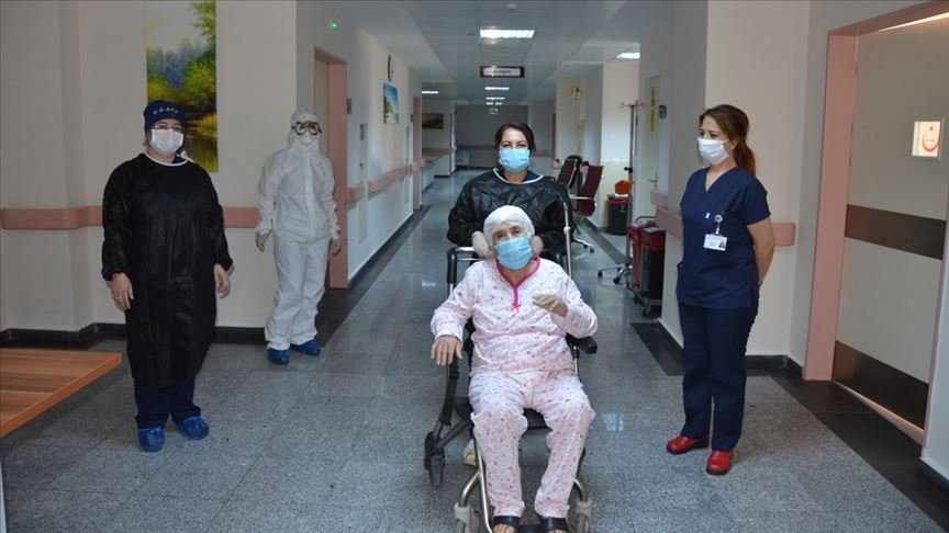Türkiye’de Kovid-19 tedavisi tamamlananların sayısı 224 bin 970 oldu