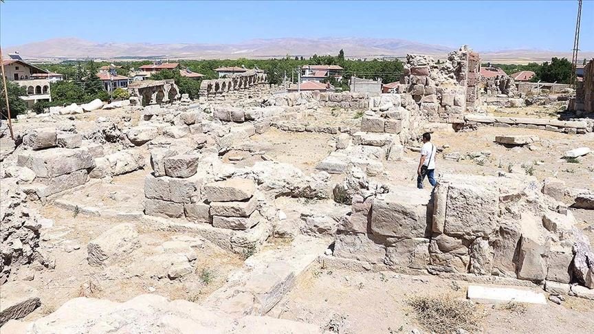 Tyana Antik Kenti’nde 4. yüzyıla ait kilise ortaya çıkarıldı