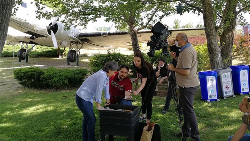 Bu TV kuşağı bilimin eğlenceli halini öğrencilere sevdirecek