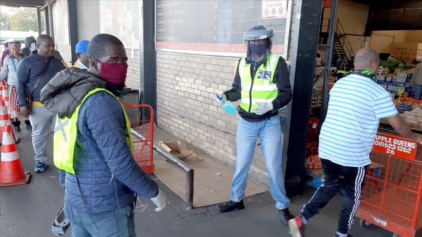 Güney Afrika Cumhuriyeti’nde Kovid-19’dan can kaybı sayısı 15 bin 499 oldu