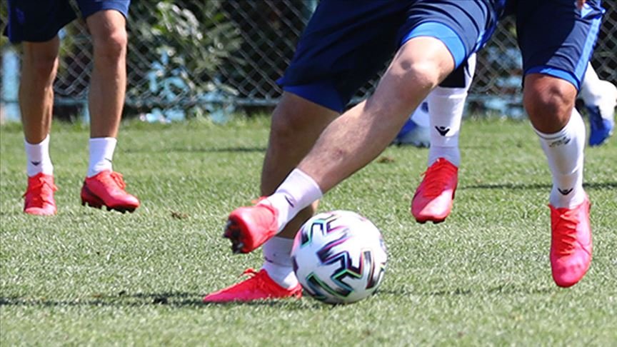 Trabzonspor’da bir futbolcunun ikinci Kovid-19 testi de pozitif çıktı