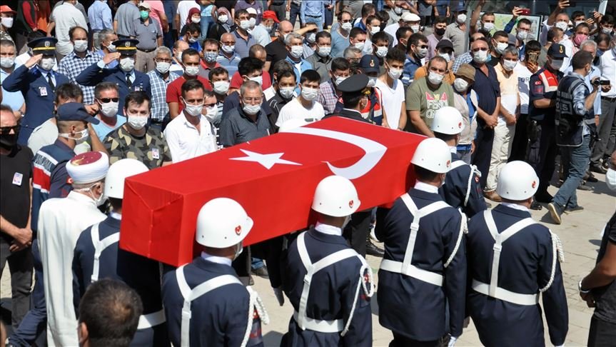 Şehit Jandarma Astsubay Kıdemli Çavuş Sinan Aktay Konya’da son yolculuğuna uğurlandı