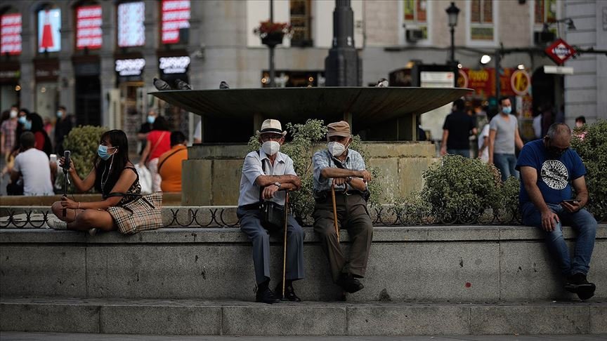 İspanya’da Kovid-19’da yeni vakalar Madrid odaklı artıyor