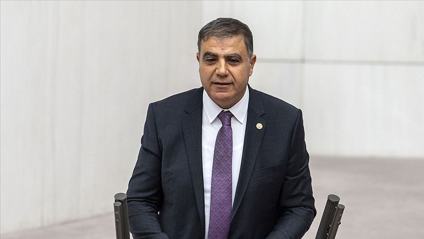 CHP Hatay Milletvekili Mehmet Güzelmansur’un Kovid-19 testi pozitif çıktı