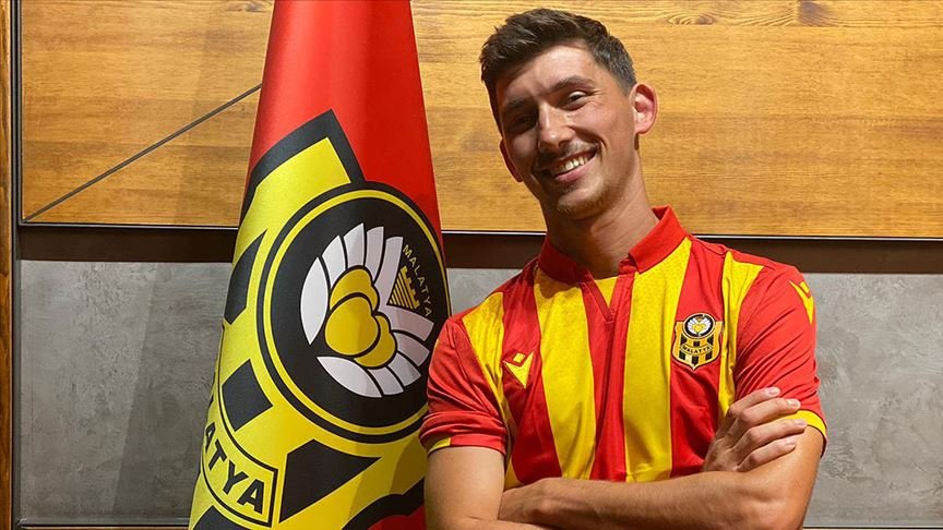 Yeni Malatyaspor’un yeni forveti Topalli: Ligi üst sıralarda bitireceğiz