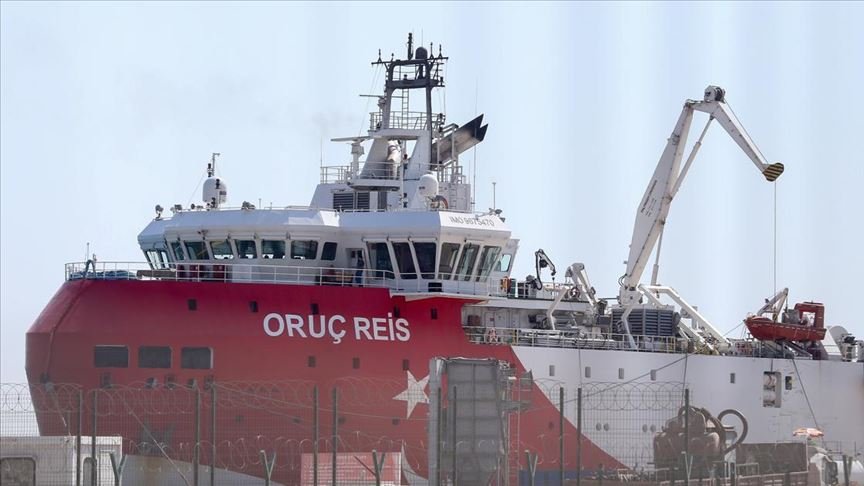Oruç Reis’in Antalya’daki bekleyişi sürüyor