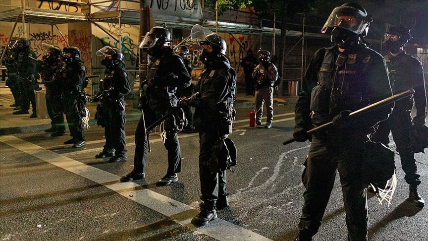 ABD’de polis baskınında öldürülen siyahi kadın için 12 milyon dolar ödenecek