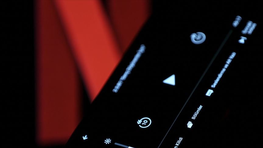 ‘Minnoşlar’ filmi nedeniyle Netflix abonelik iptallerinde patlama yaşandı