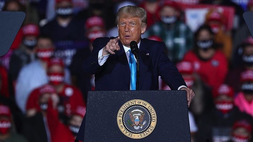 Trump seçim kampanyası için eylülde 247,8 milyon dolar bağış topladı