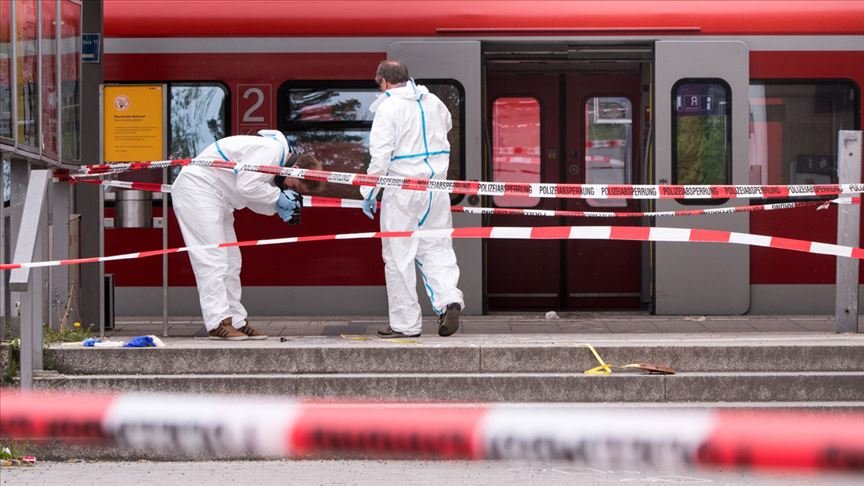Almanya’da tren vagonunda bomba bulundu