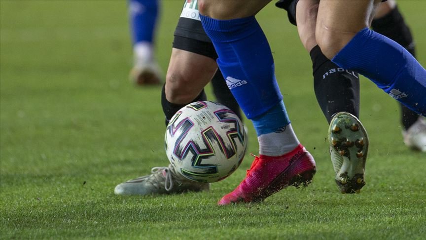 Ankaraspor’da 9’u futbolcu 16 kişinin Kovid-19 testi pozitif çıktı