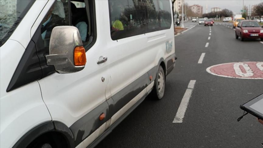Afyonkarahisar’da servis araçları için bir yıl Güzergah İzin Belgesi ücreti alınmayacak