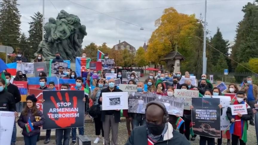 İsviçre’de Ermenistan protesto edildi