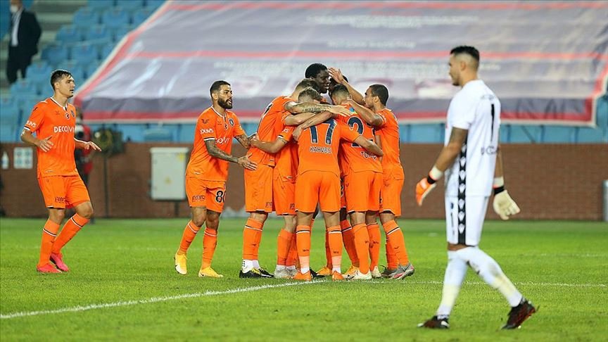 Medipol Başakşehir deplasmanda Trabzonspor’u yendi