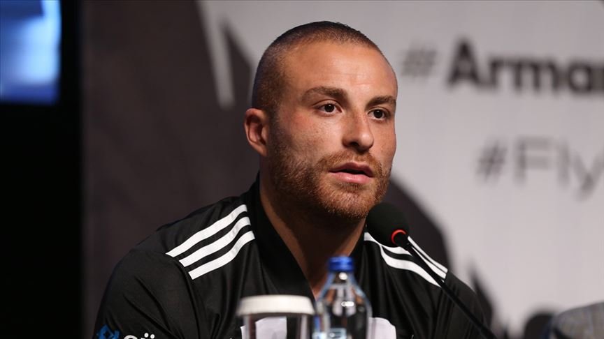 Beşiktaş’ta Gökhan Töre’nin adalesinde zorlanma tespit edildi