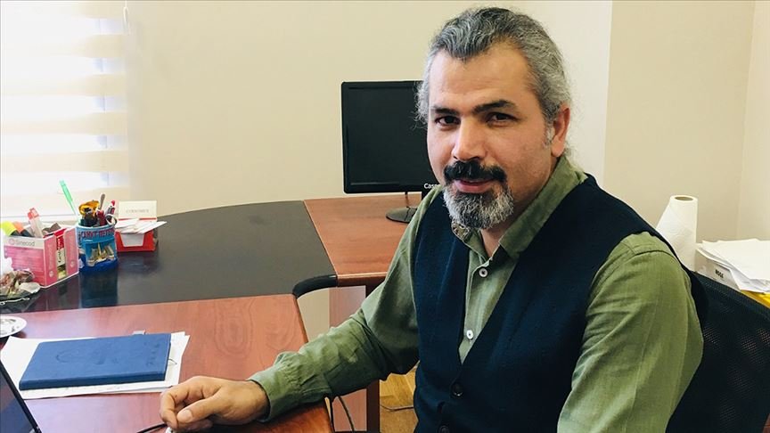 Türk bilim insanları Kovid-19’a karşı etkili olabilecek ‘öncü ilaç adayı molekülleri’ geliştirecek