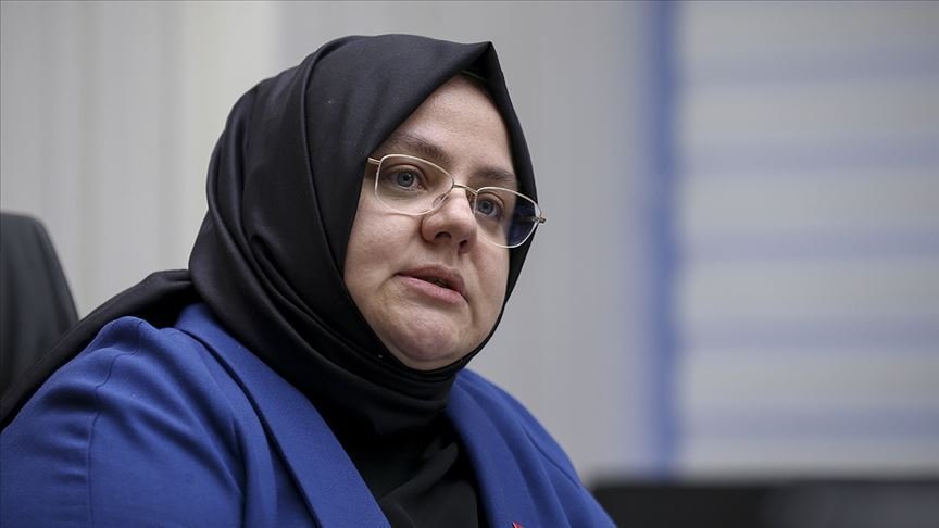 Bakan Selçuk: Bu yıl asgari ücretin tüm tarafların uzlaşısı ile tespit edilmesini diliyorum