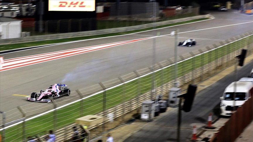 Formula 1’de olaylı Bahreyn Grand Prix’sini Hamilton kazandı
