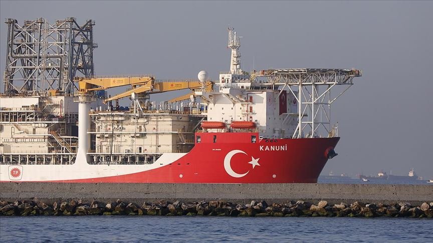 ‘Kanuni’ Karadeniz’de matkap döndürmeye hazırlanıyor