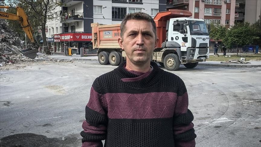 Sepetli araçla Yılmaz Erbek Apartmanı’nın kahramanı oldular