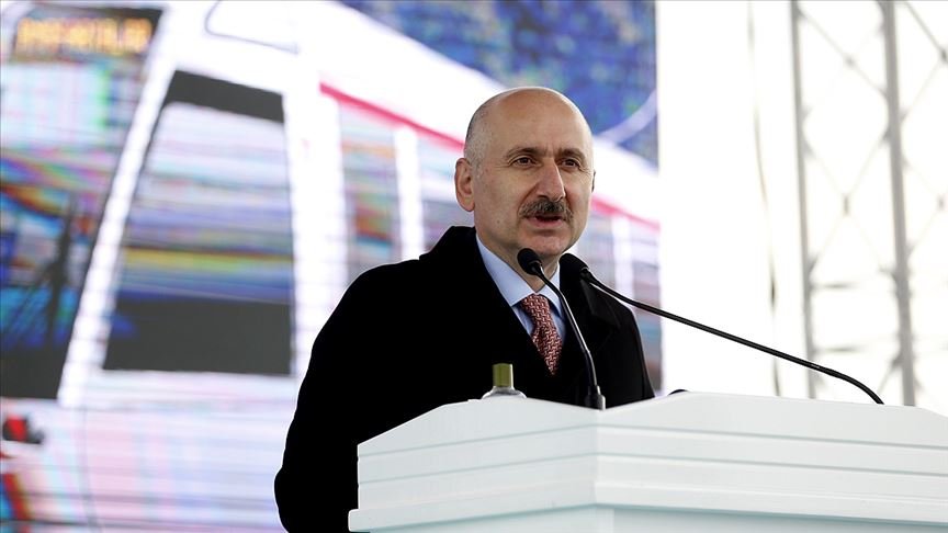 Ulaştırma ve Altyapı Bakanı Karaismailoğlu: Konvansiyonel hat uzunluğumuzu 11 bin 590 kilometreye çıkardık