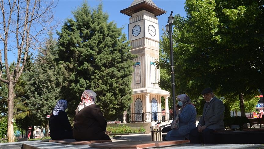 Kütahya’da 65 yaş ve üzeri vatandaşlara sokağa çıkma kısıtlaması getirildi