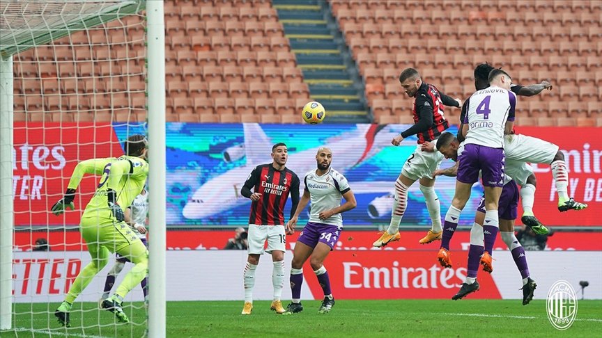 Serie A’da lider Milan, Fiorentina karşısında zorlanmadı
