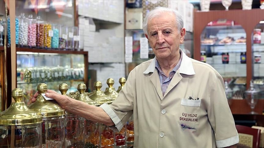 Beyoğlu’nun şekerci ‘Beyefendisi’