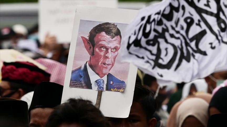 Pakistan Avrupa’da yayılan İslamofobi’den endişeli