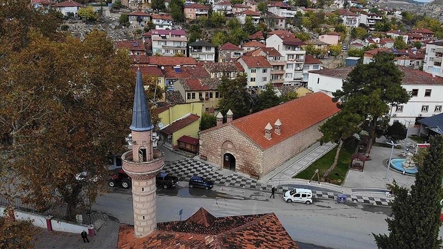 Tarihi İpek Yolu’nda yer alan ‘Taşhan’ yeniden ticaretin merkezi olacak