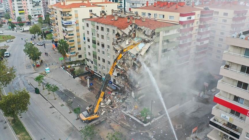 İzmir’deki depremzedeler için 20 milyon liranın üzerinde kira yardımı toplandı