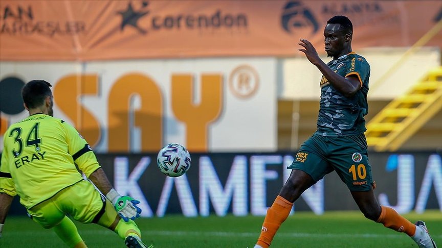 Alanyaspor Babacar’ın golüyle kazandı
