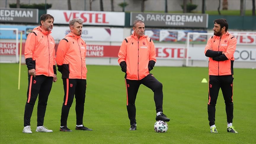 Abdullah Avcı Trabzonspor’da ilk antrenmanına çıktı
