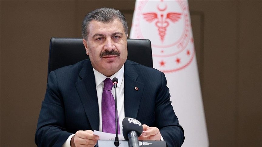 Sağlık Bakanı Koca: Çin’den gelen aşının yarın sabah burada olmasını bekliyoruz