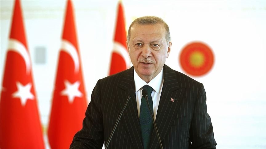 Cumhurbaşkanı Erdoğan milli cimnastikçileri tebrik etti