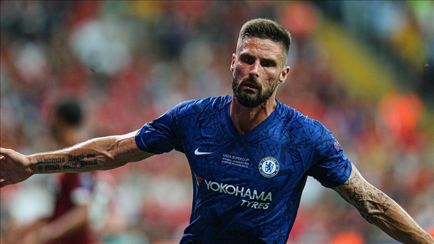 Şampiyonlar Ligi’nde Giroud geceye damga vurdu