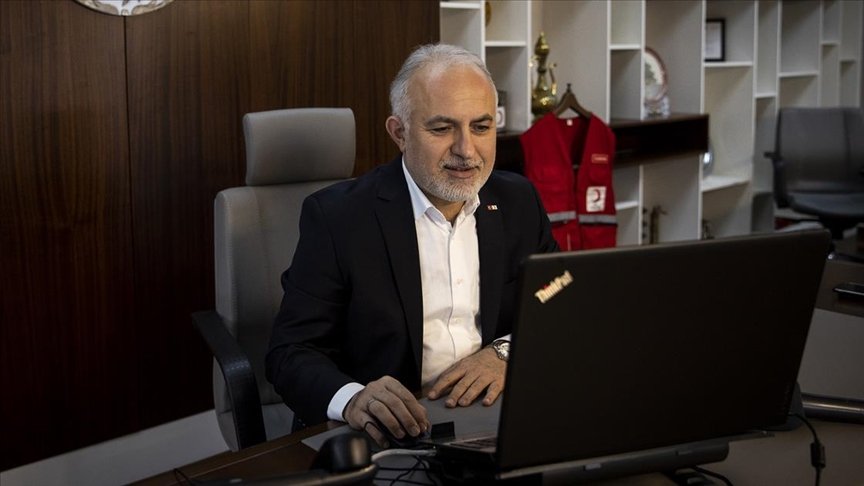 Türk Kızılay Genel Başkanı Kınık’ın tercihi ‘Ateşkesin gölgesinde uçurtma etkinliği’ oldu
