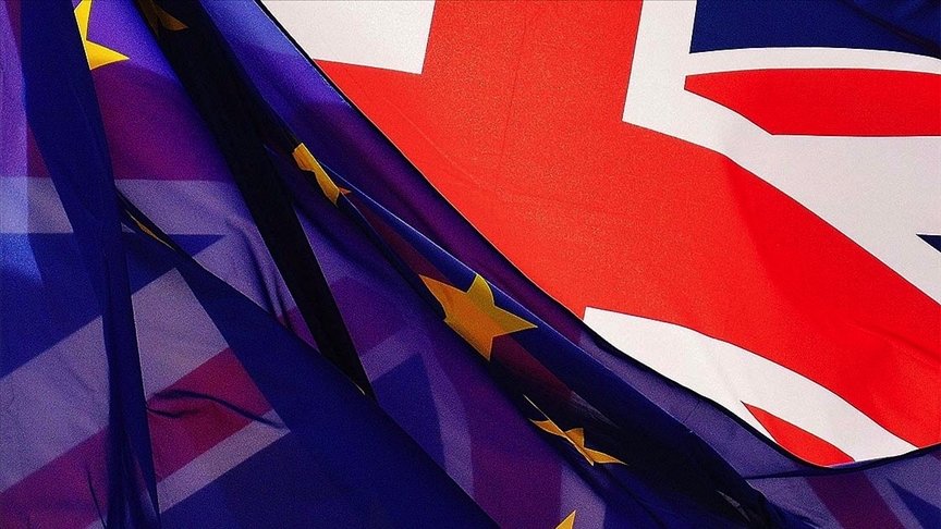 AB ve İngiltere Brexit sonrası ticari ilişkileri belirleyecek anlaşma müzakerelerinde uzlaşı sağladı