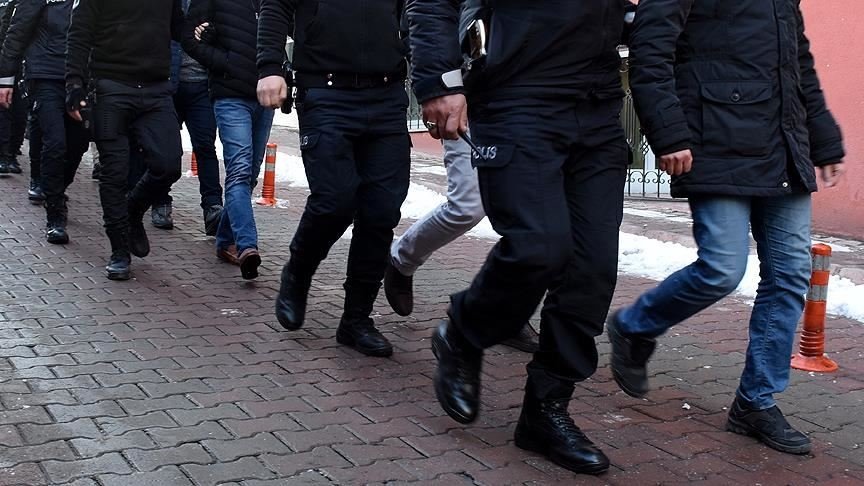 Gaziantep merkezli 7 ilde FETÖ’nün TSK yapılanmasına operasyon: 8 gözaltı
