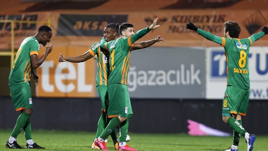 Alanyaspor’dan en iyi ilk yarı performansı