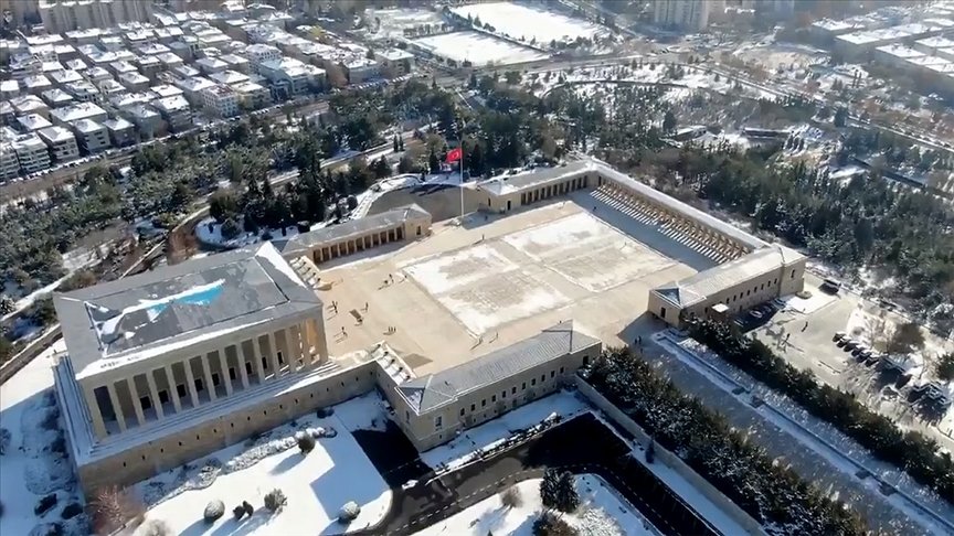MSB Anıtkabir’in havadan çekilmiş görüntülerini paylaştı
