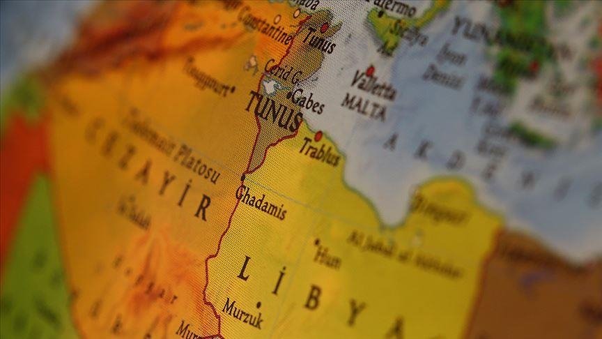 Tunus Cumhurbaşkanı’na gönderilen şüpheli zarfı açan Divan Müdiresi büyük oranda görme kaybına uğradı