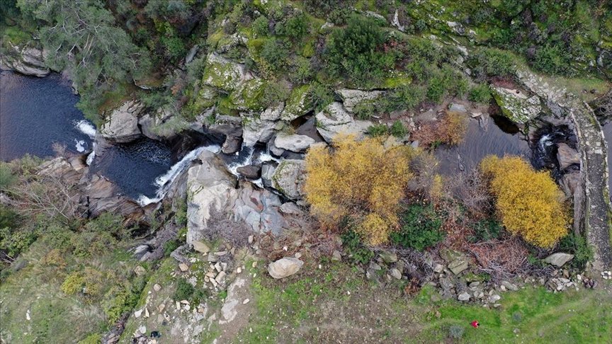 30 şelalenin bulunduğu Aydın’daki Deliçay Vadisi keşfedilmeyi bekliyor