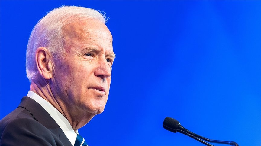 Biden, yemin töreni öncesi Kovid-19’dan ölen 400 bin Amerikalı için Washington’da anma töreni düzenledi