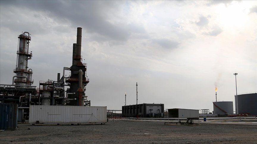 Irak’ın en büyük petrol rafinerisi 7 yıl aradan sonra üretime başladı