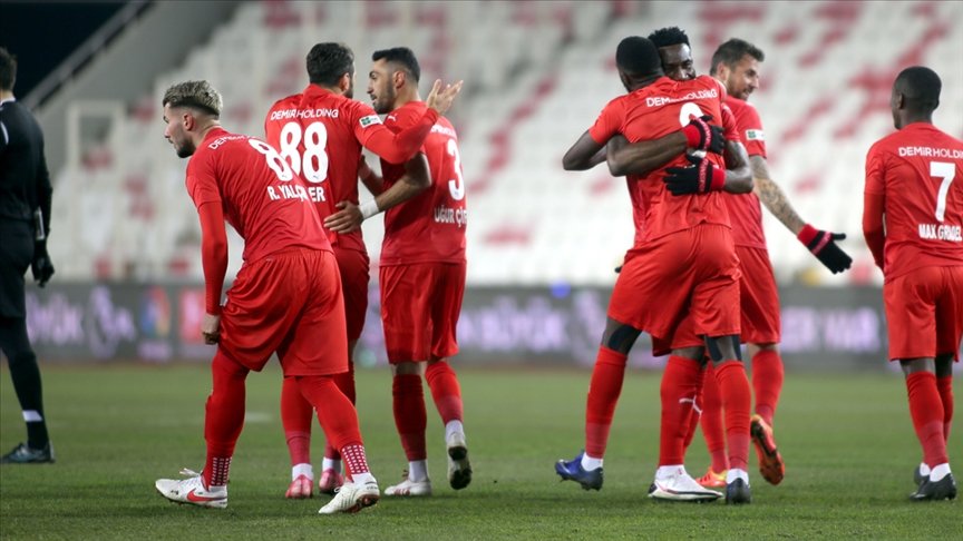 Demir Grup Sivasspor beraberliğe ‘abone’ oldu