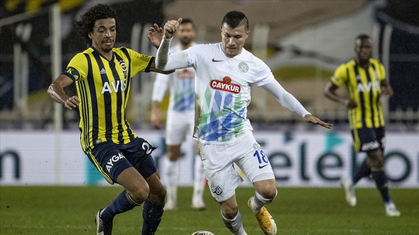 Fenerbahçe, Çaykur Rizespor’u tek golle geçti