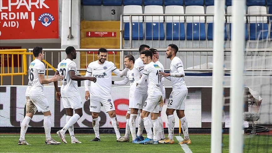 Kasımpaşa evinde galip